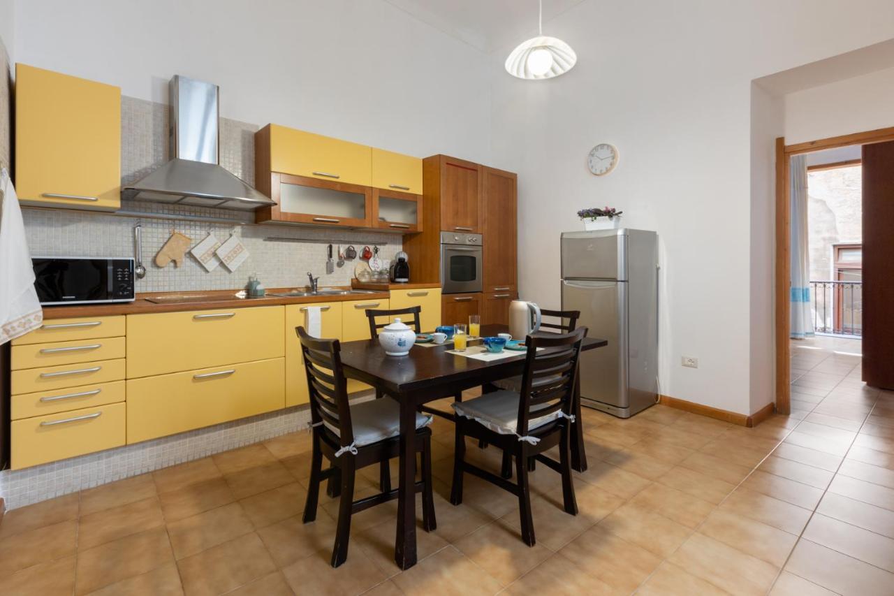 Apartament Casa Del Duomo Cagliari Zewnętrze zdjęcie